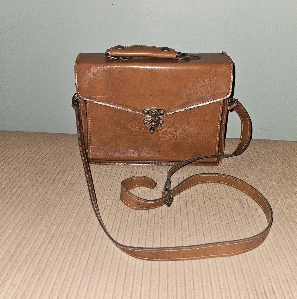 Euro Club Vintage Leather Satchel